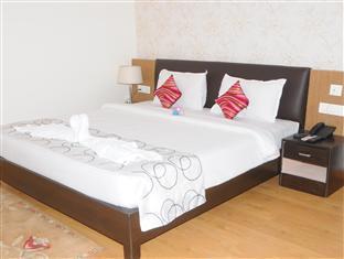 Oyster Airport Hotel Hyderabad Exterior photo